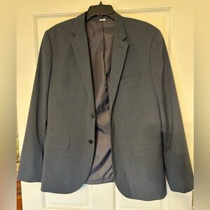 Men’s H&M sport coat. Navy. 44R.